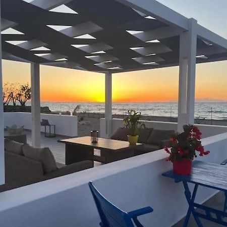 Lambou Beach Sunset Soroni Eksteriør billede